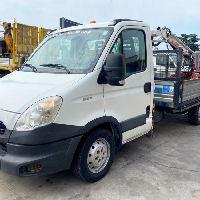 Autoc IVECO DAILY 35S12 – EN 371 GK – EN 395 GK – P2300L 2SI (5)-Photoroom