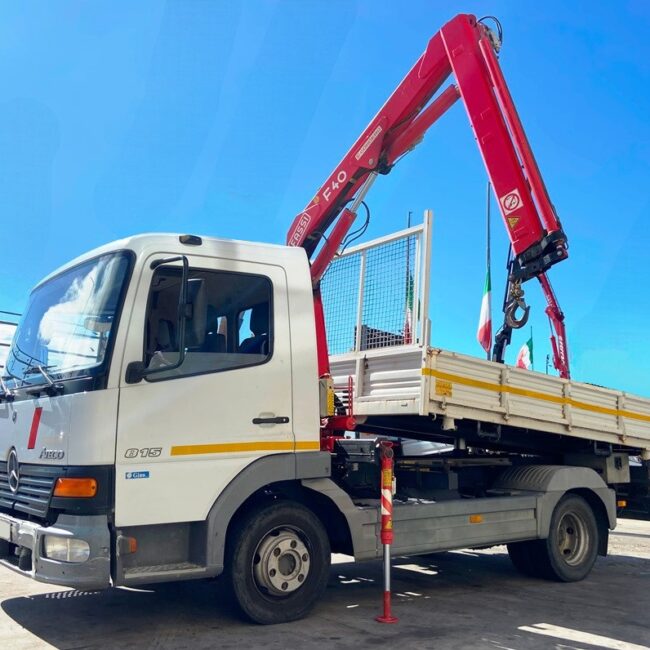 Autoc MERCEDES BENZ ATEGO 815 CE 964 DP FASSI F40 A 1