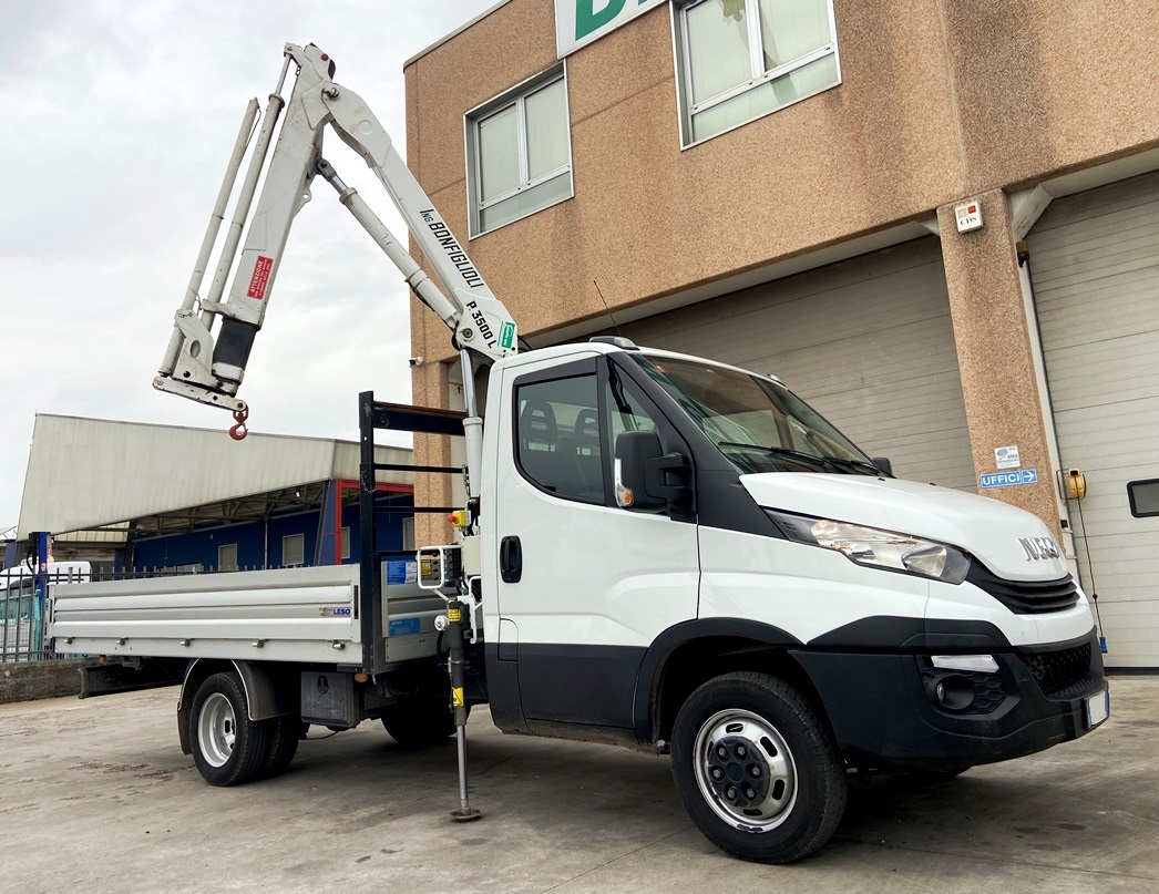 Autoc IVECO DAILY 35C12 FM 599 HV P3500L 3SI (1)